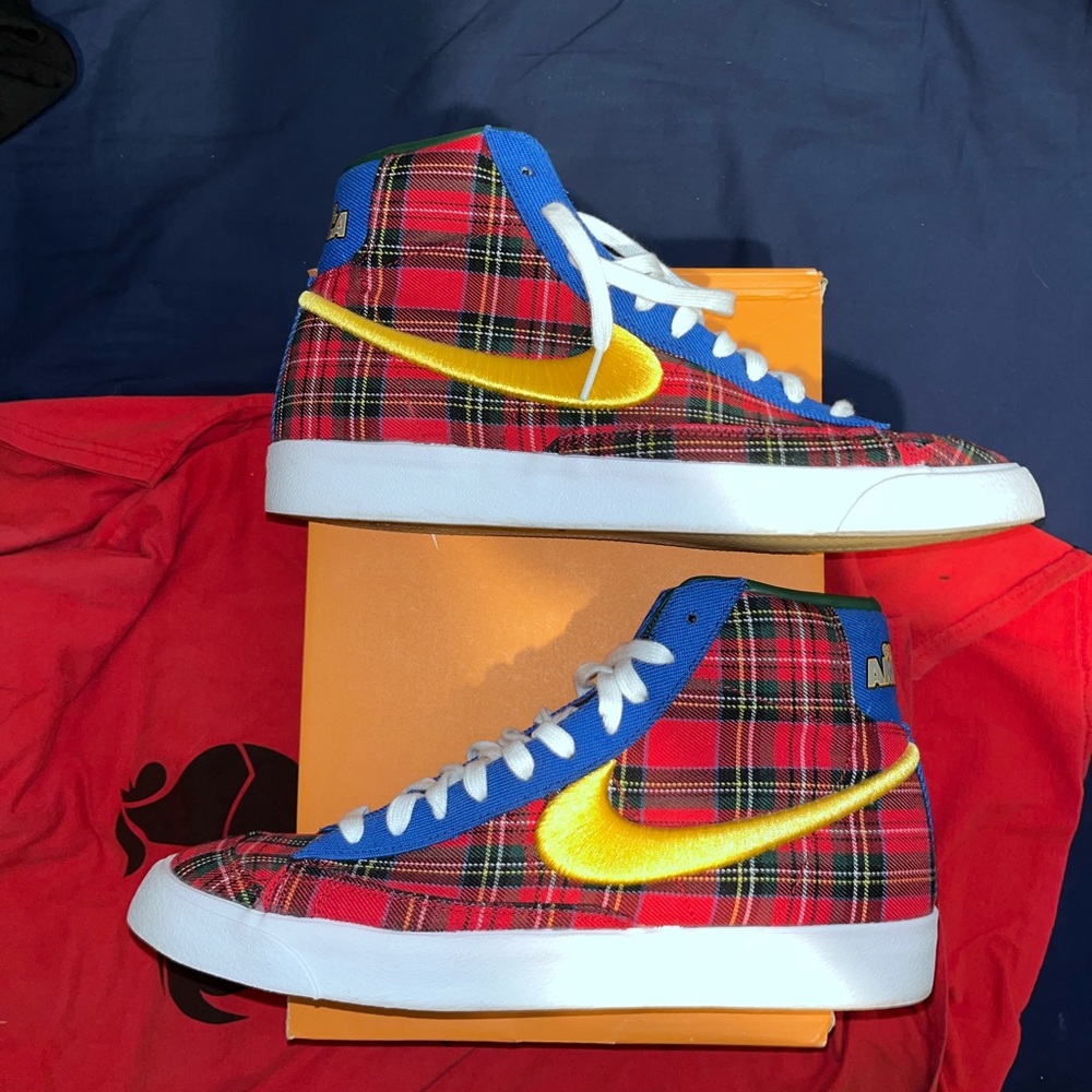 Nike Blazer Mid 77 Coming To America Red Blue Plaid Sneakers Size 12